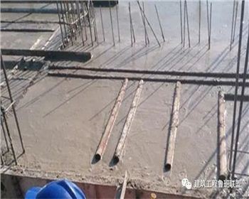 地面压槽的两种做法，现场对比！